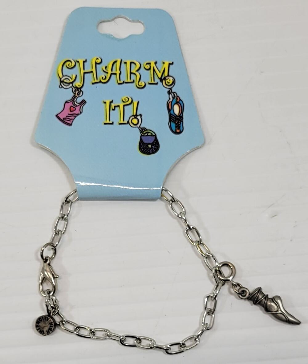 EE) Charm It! by High IntenCity Chain Bracelet with Ballet Shoe Charm